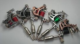 Timeline: evolucion de las maquinas de tatuar