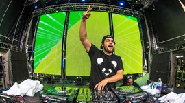 Timeline: Deorro