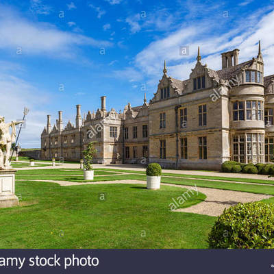 Timeline: Houses and palaces over the centuries