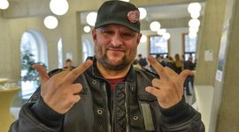 Timeline: Kaur Kenderi elulugu ja esimesed teosed