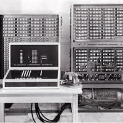 Timeline: История развития ЭВМ