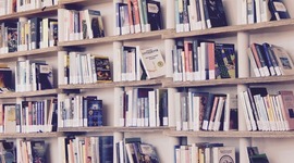 Timeline: Biblioteca