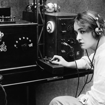 Timeline: Телеграф, телефон