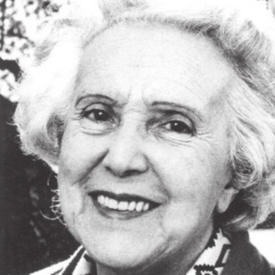 Timeline: Maria Lamas