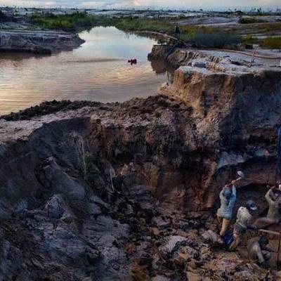 Timeline: Evolución de la industria colombiana