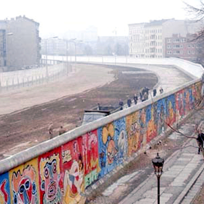 Timeline: Il muro di Berlino
