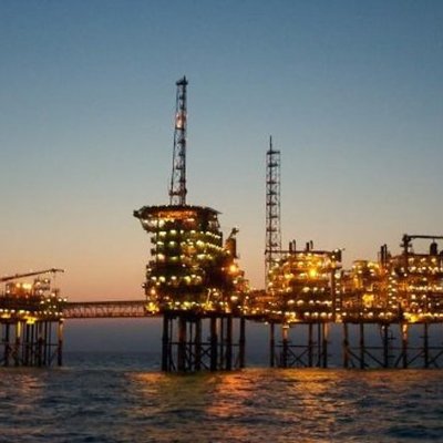 Timeline: Historia de la industria Petrolera en México por Karina Cerino Sanchez