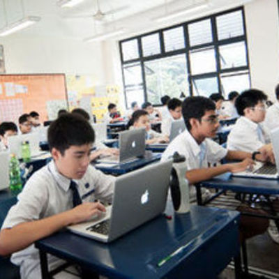 Timeline: Educación