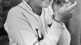 Timeline: Jackie Mitchell Kayli Hernandez