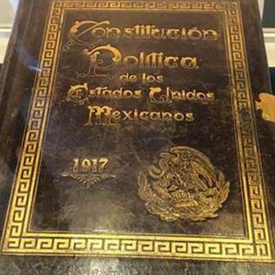 Timeline: Evolucion de la Constitución