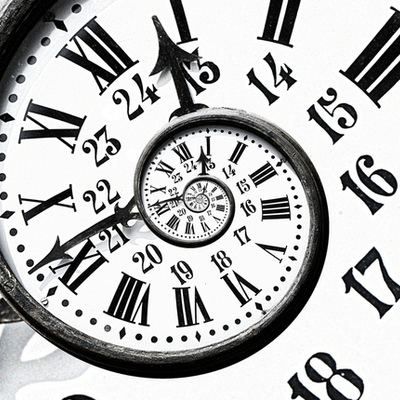 Timeline: "TODO LO QUE CREES ES UNA MENTIRA" Nirsa Solano y Tatiana Valencia