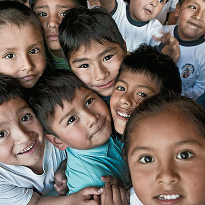 Timeline: Concepciones sociales de infancia y adolescencia en la historia.