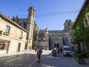 Carcassonne, Polarized Languedoc Towns in Southern France