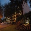  Metropolitan Resort