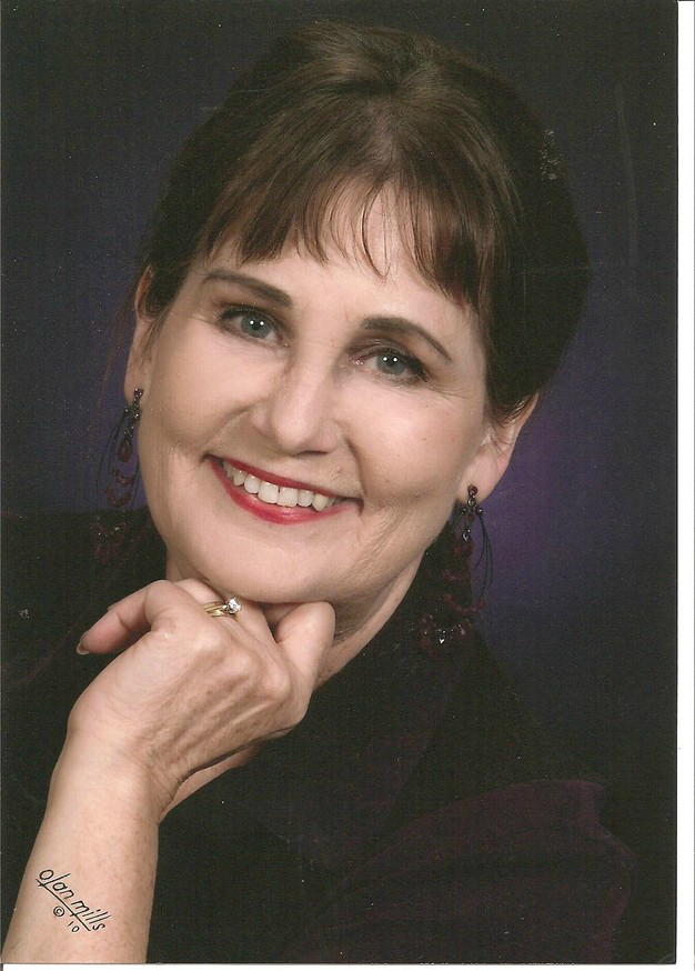 Sue Nadeau (Sowden)