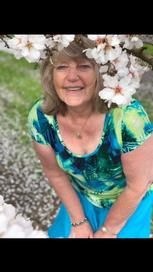 GLORIA Anderson