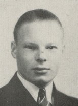 Ralph W Searfoss