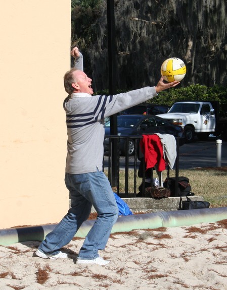 Marlon serving in pain