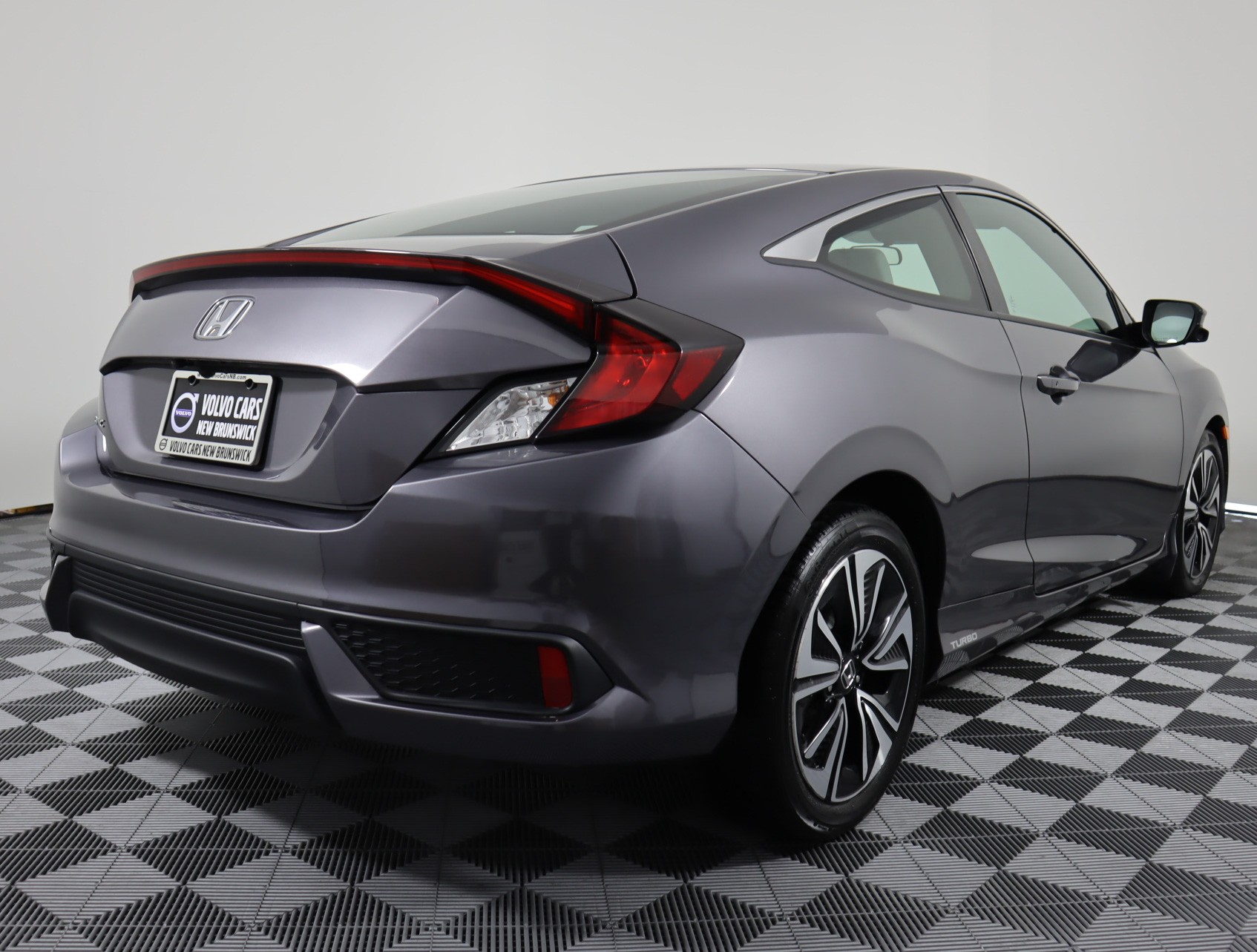 Certified PreOwned 2018 Honda Civic EXT Front Wheel Drive Compact