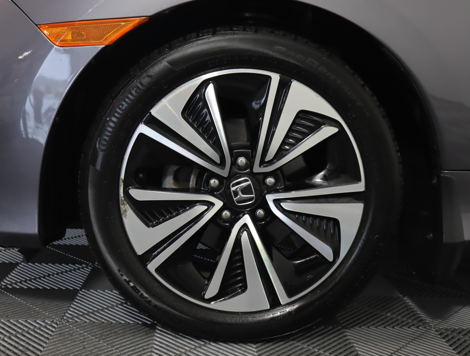 Certified PreOwned 2018 Honda Civic EXT Front Wheel Drive Compact