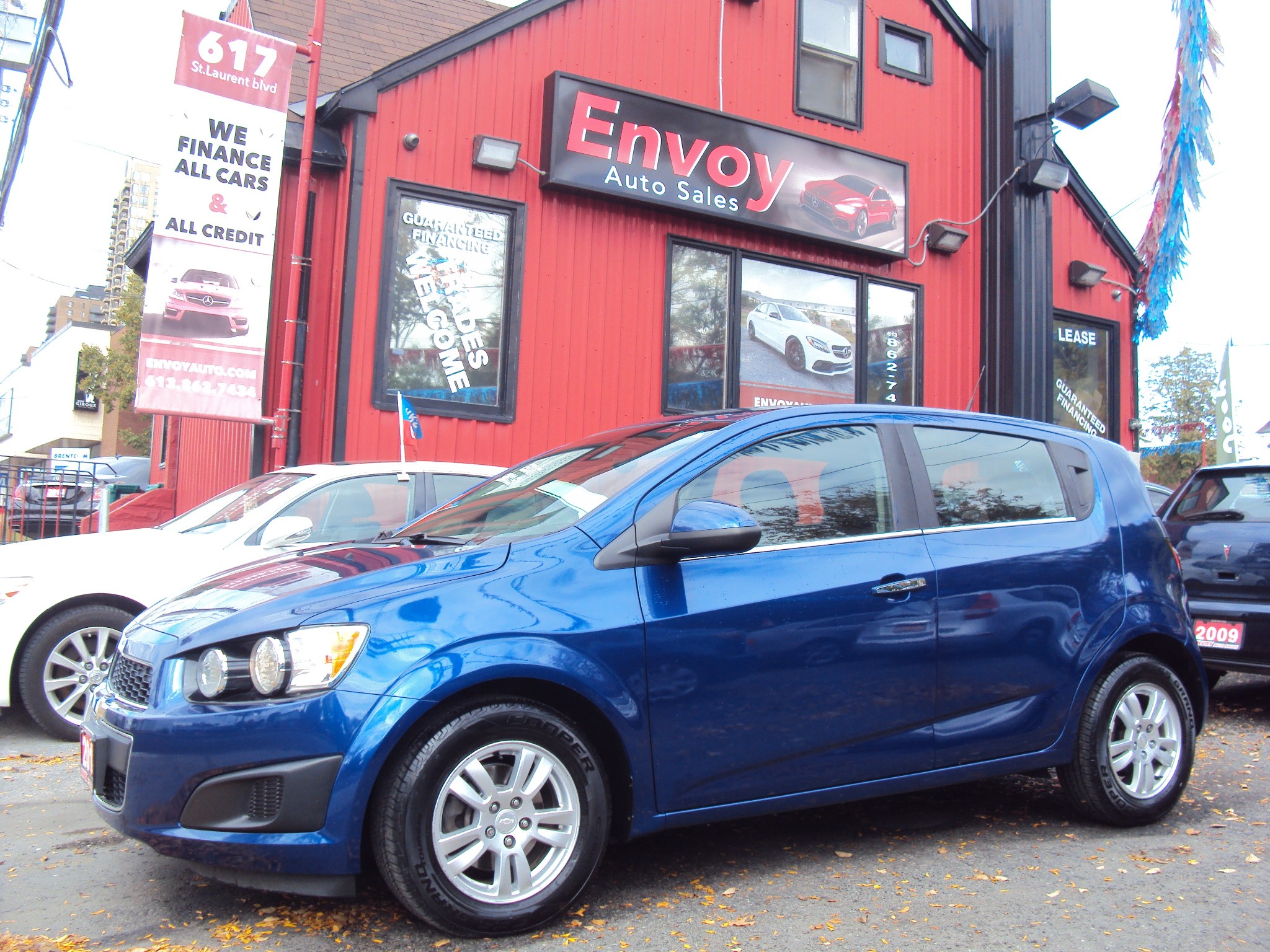 2013 Chevrolet Sonic LT Hatchback FWD for Sale in Drummondville, QC