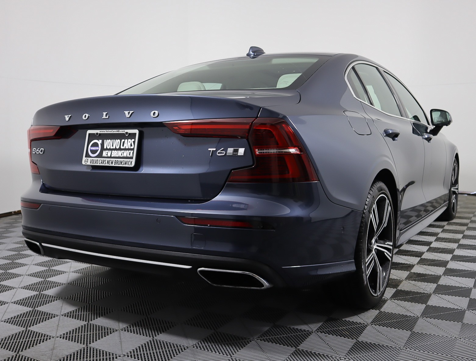 Certified PreOwned 2020 Volvo S60 T6 Inscription Intermediate Luxury