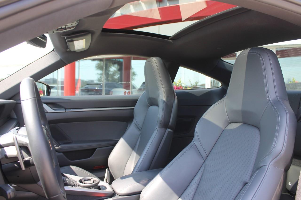 2021 Porsche 992 Carrera, 多伦多, 第三方LEASE