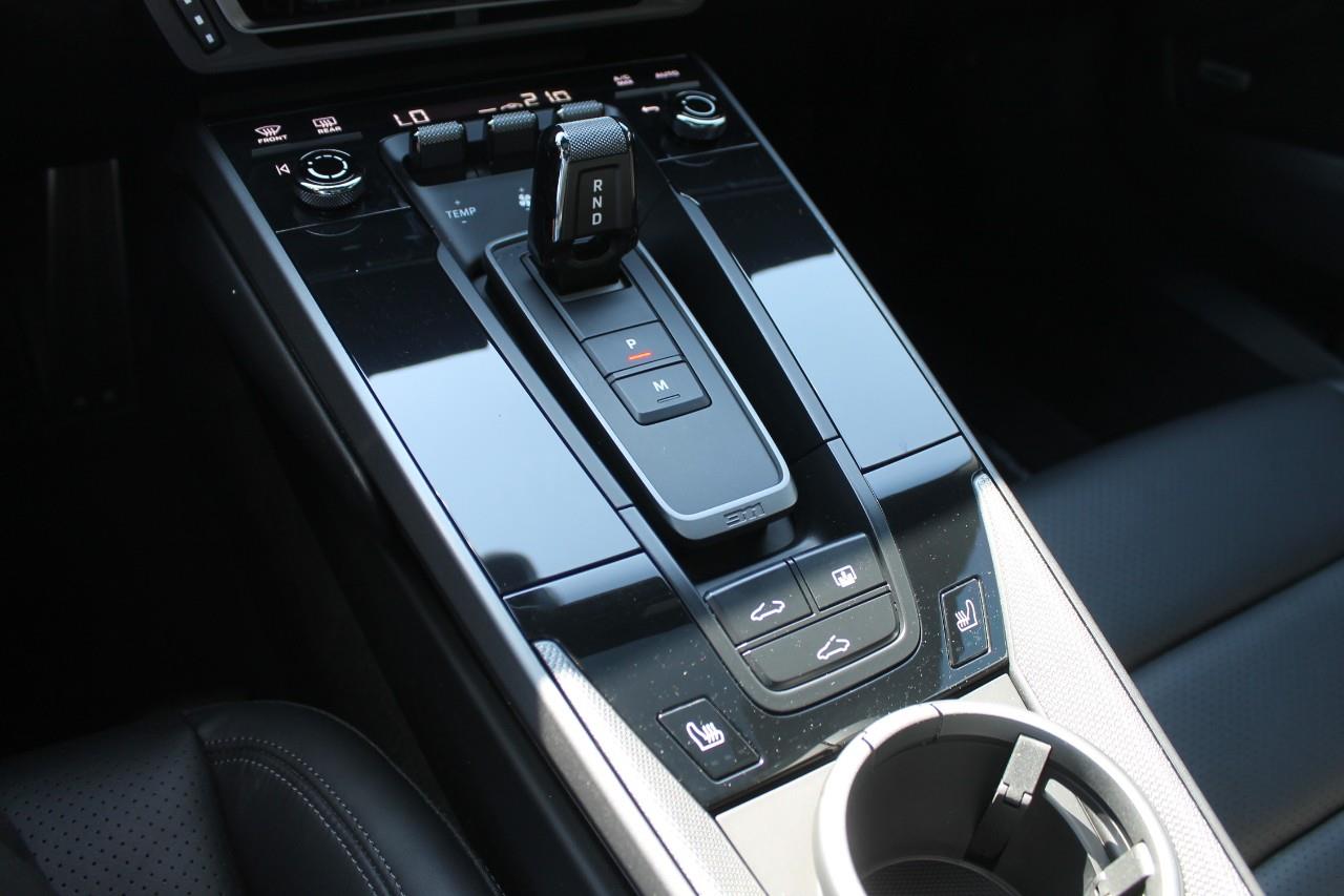 2021 Porsche 992 Carrera, 多伦多, 第三方LEASE