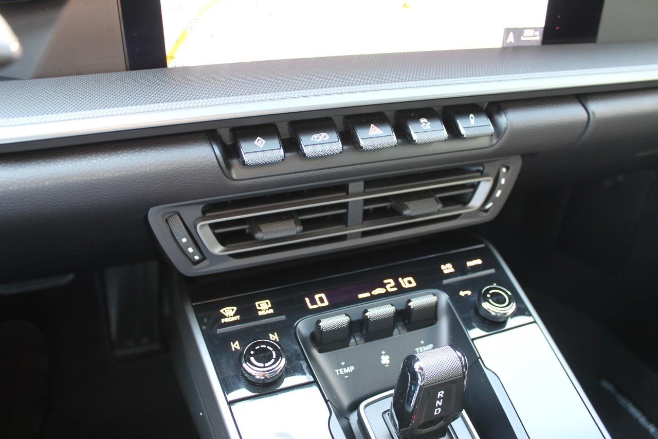 2021 Porsche 992 Carrera, 多伦多, 第三方LEASE