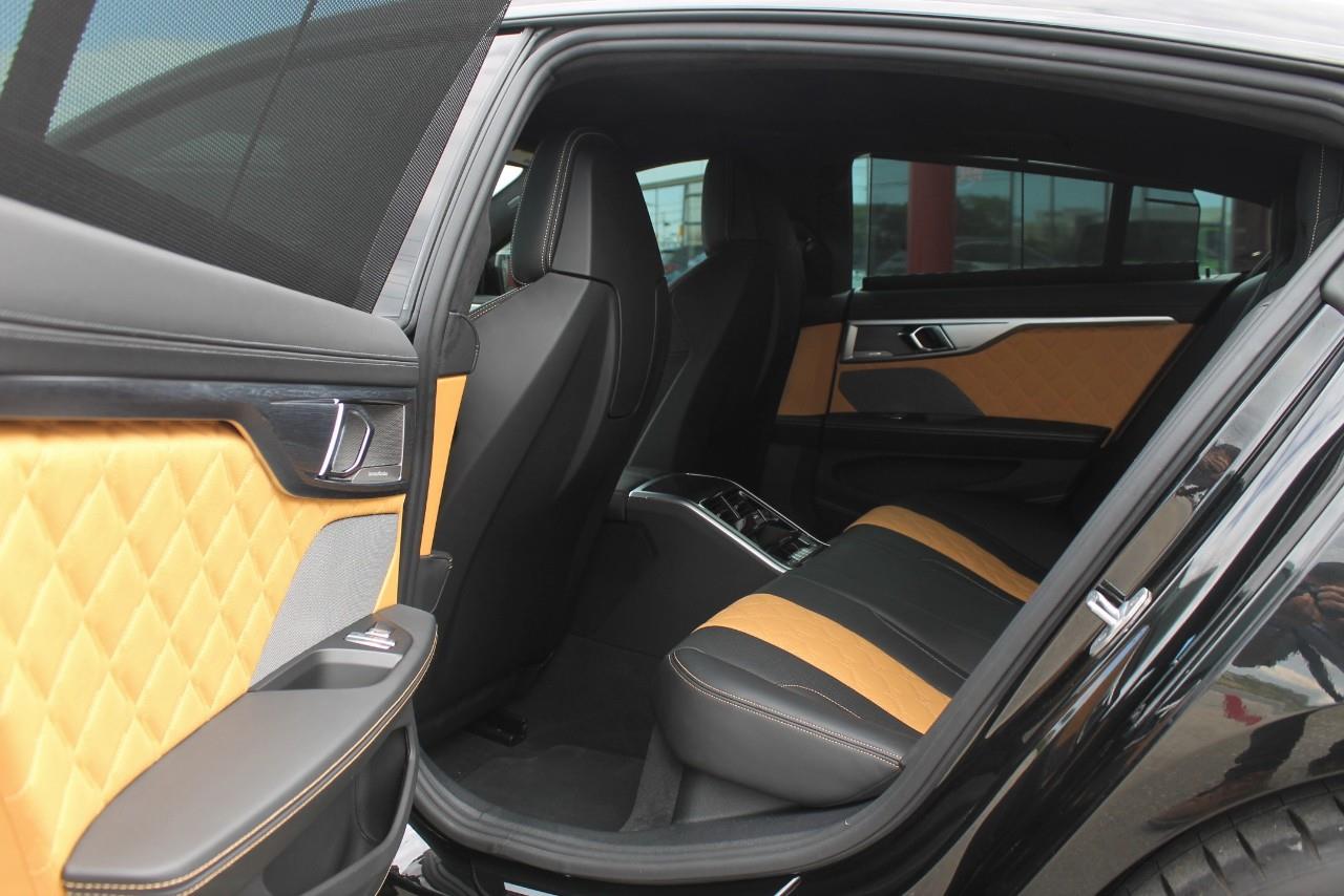 2020 BMW M8 Competition, 多伦多, 全款车