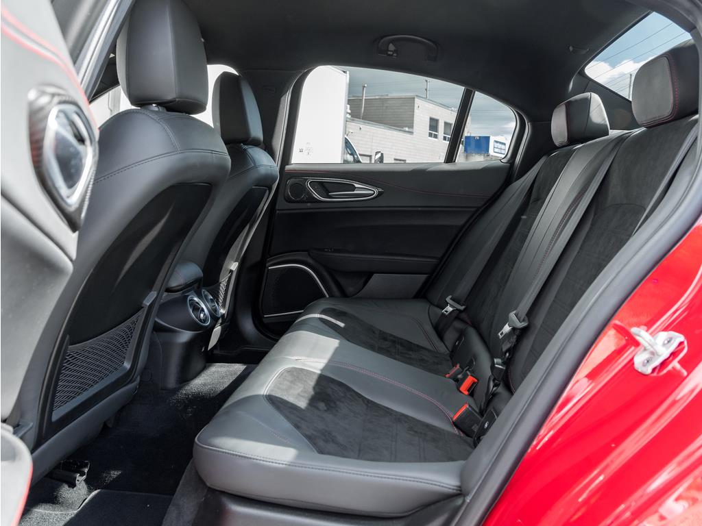 2017 Alfa Romeo Giulia Quadrifoglio, 多伦多, 全款车