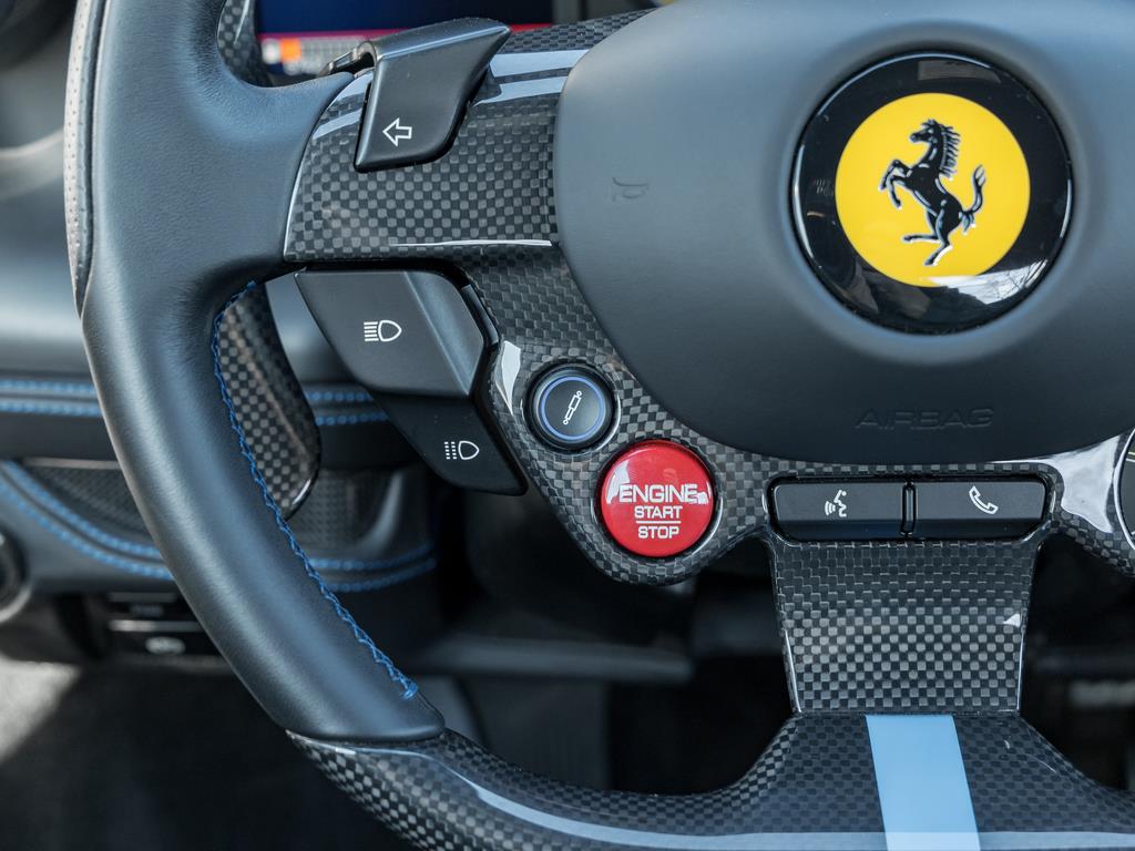 2022 Ferrari F8 Tributo Coupe, 多伦多, 全款车