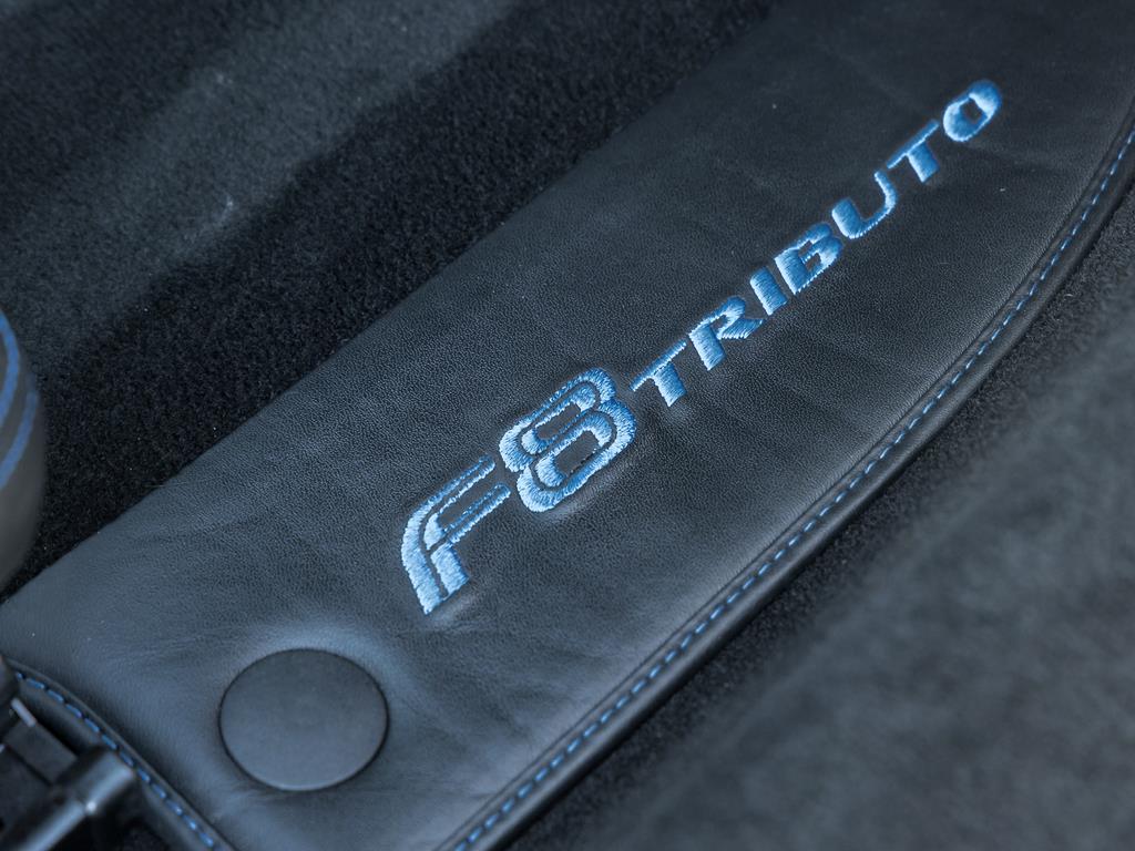 2022 Ferrari F8 Tributo Coupe, 多伦多, 全款车