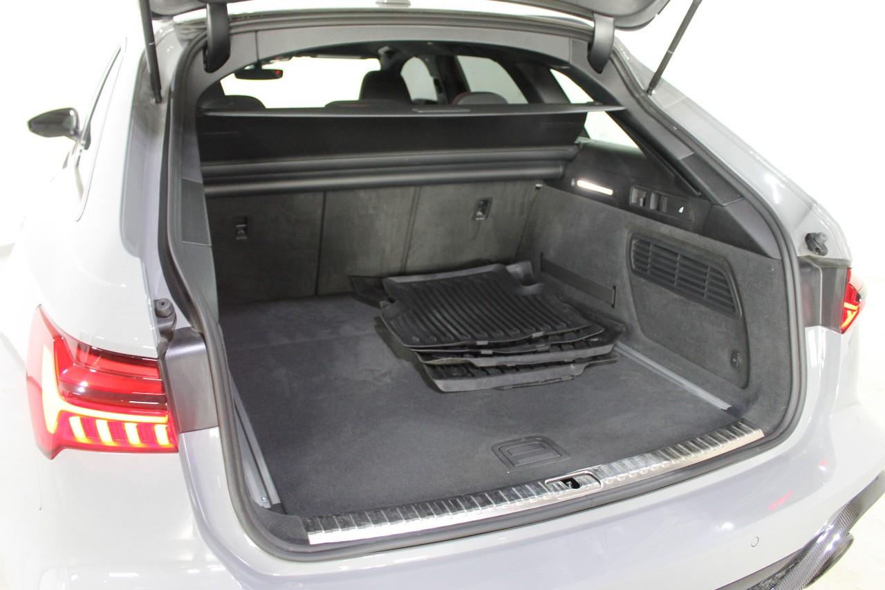 2022 Audi RS 6 Avant 4.0T, 多伦多, 全款车