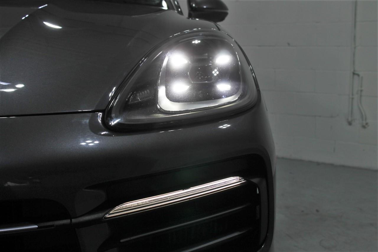 2021 Porsche  Cayenne  AWD , 多伦多, 第三方LEASE