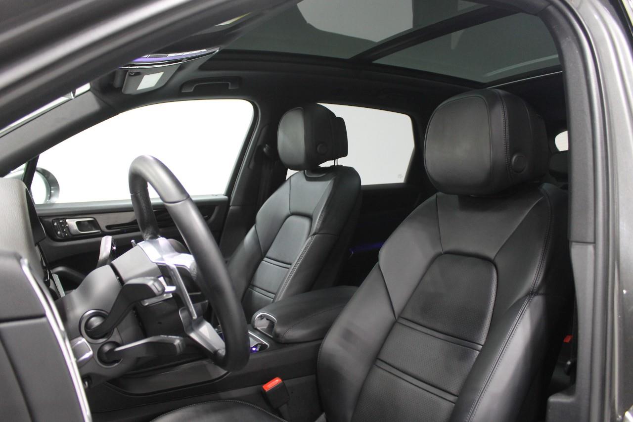 2021 Porsche  Cayenne  AWD , 多伦多, 第三方LEASE