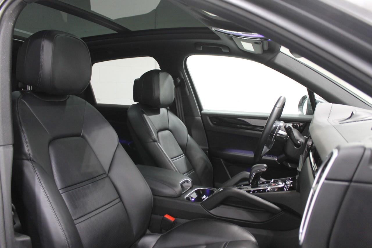 2021 Porsche  Cayenne  AWD , 多伦多, 第三方LEASE