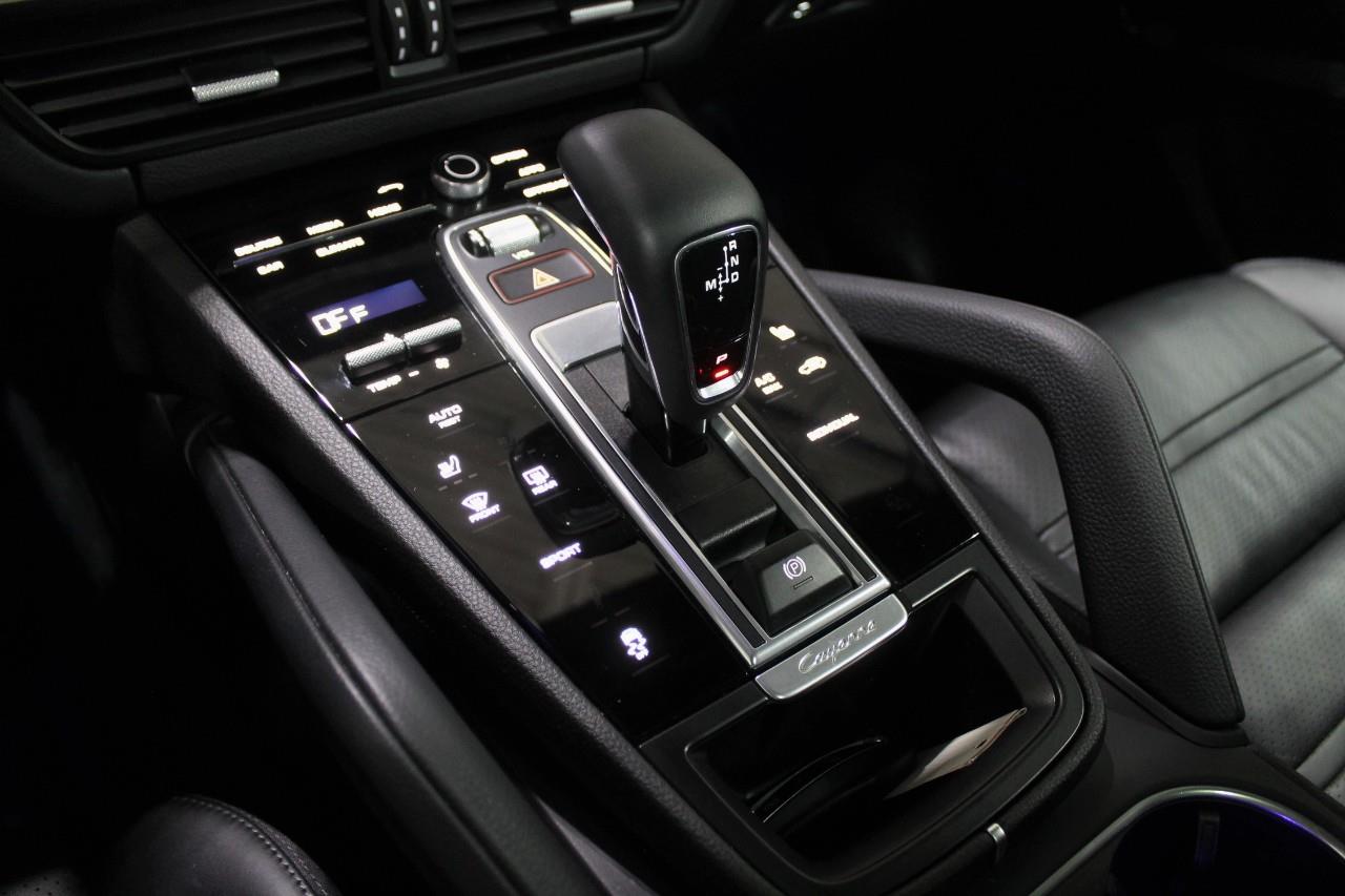 2021 Porsche  Cayenne  AWD , 多伦多, 第三方LEASE