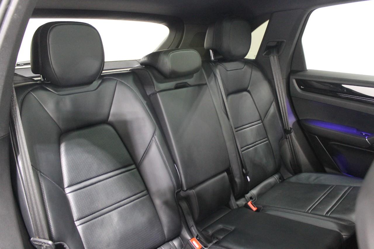 2021 Porsche  Cayenne  AWD , 多伦多, 第三方LEASE