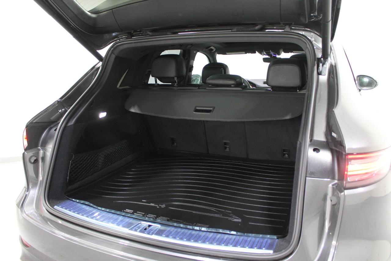 2021 Porsche  Cayenne  AWD , 多伦多, 第三方LEASE