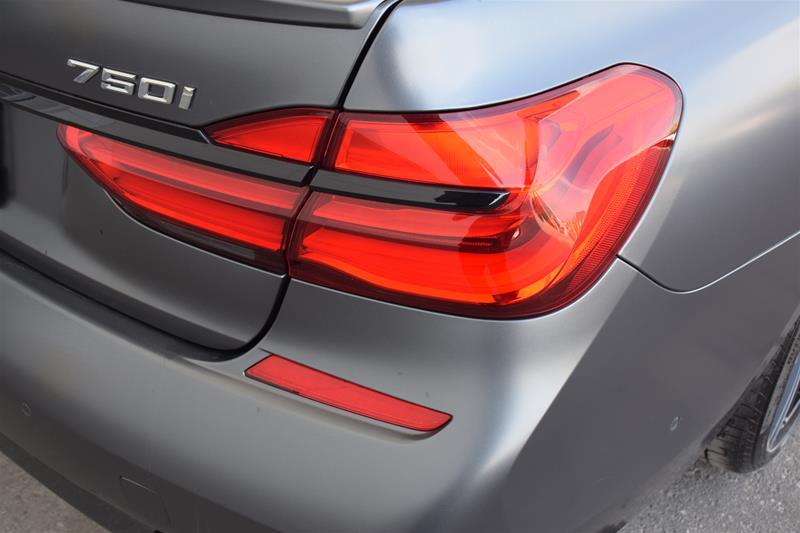 2019 BMW 750i xDrive, 多伦多, 全款车