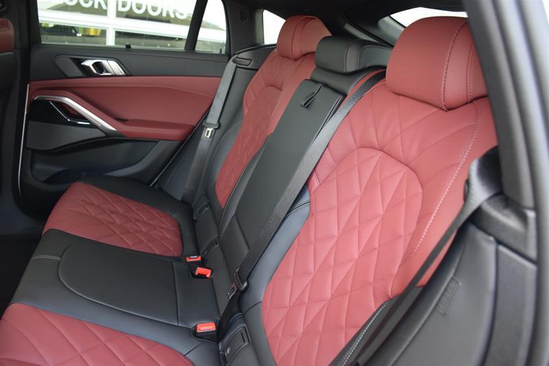 2024 BMW X6 xDrive40i, 多伦多, 全款车