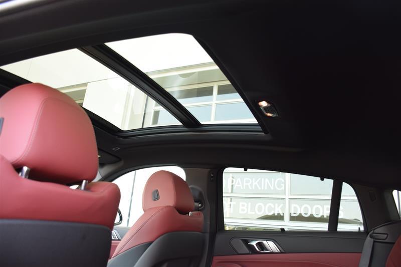 2024 BMW X6 xDrive40i, 多伦多, 全款车