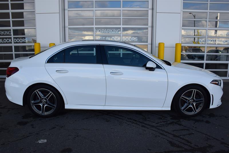 2019 Mercedes-Benz A 220 4MATIC, 多伦多, 全款车