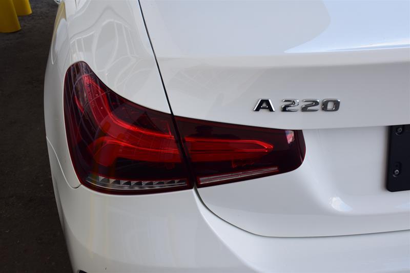 2019 Mercedes-Benz A 220 4MATIC, 多伦多, 全款车