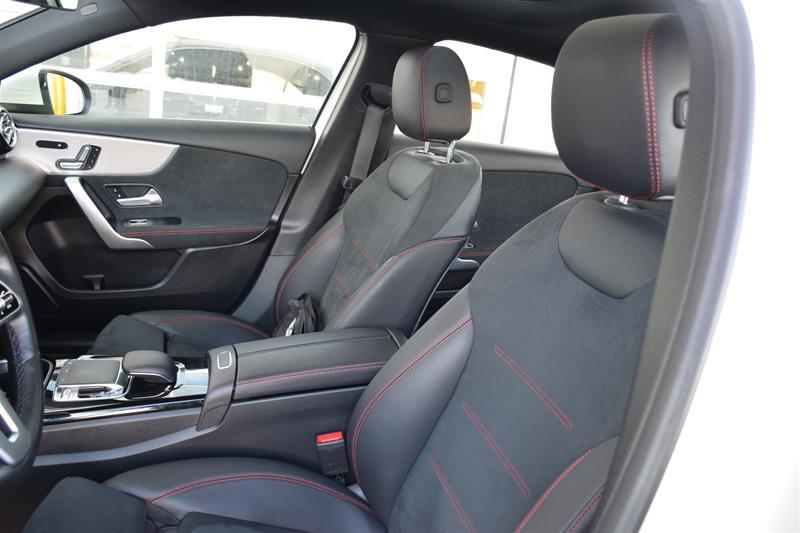 2019 Mercedes-Benz A 220 4MATIC, 多伦多, 全款车