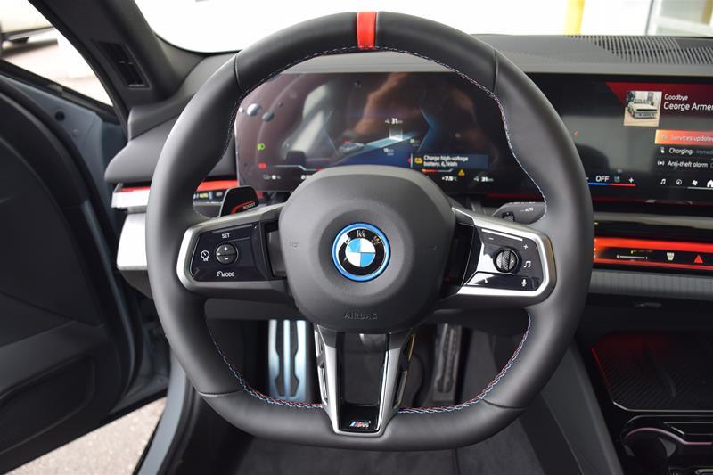 2024 BMW i5 M60 xDrive, 多伦多, 全款车