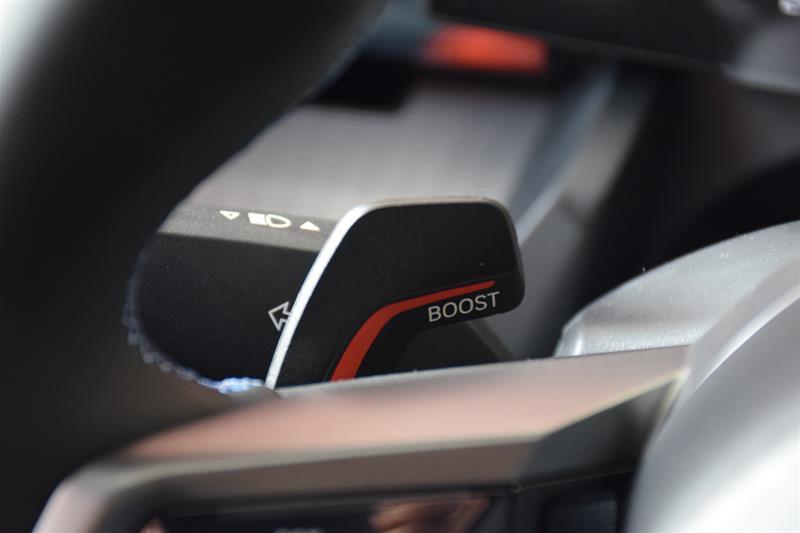 2024 BMW i5 M60 xDrive, 多伦多, 全款车