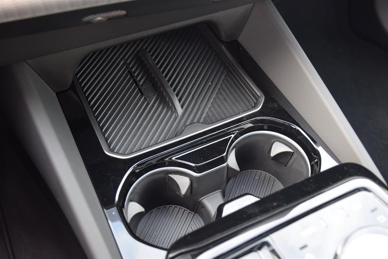 2024 BMW i5 M60 xDrive, 多伦多, 全款车