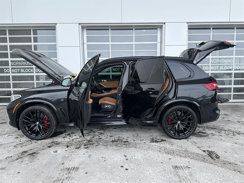2022 BMW X5 M50i, 多伦多, 原厂Finance方案